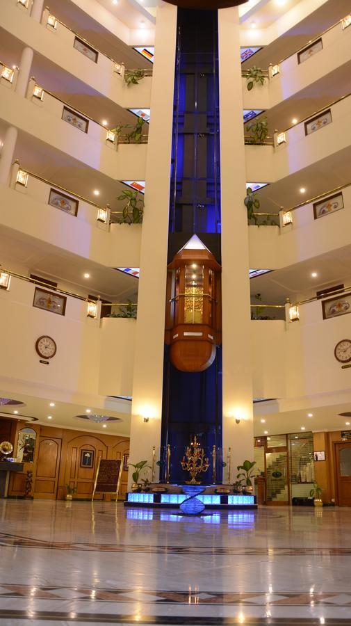מייזור Sandesh The Prince מראה חיצוני תמונה